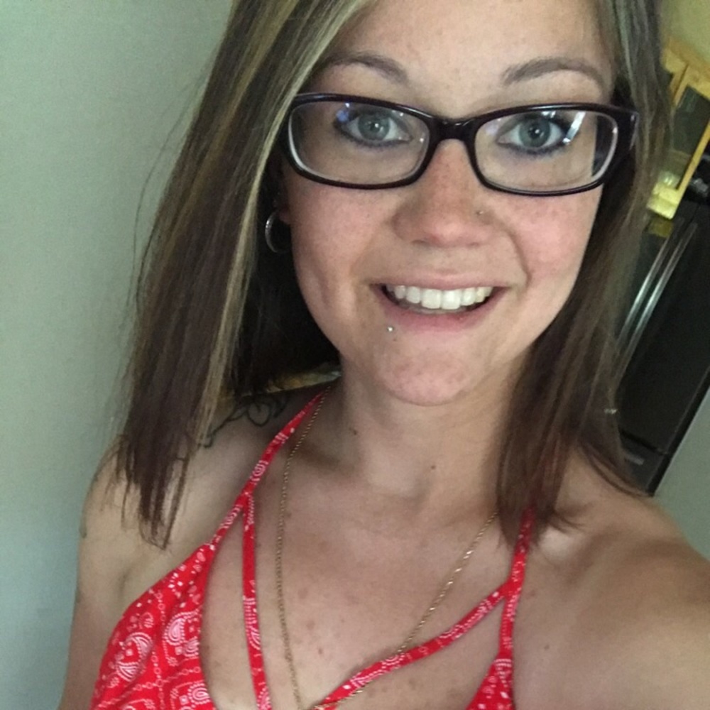 Meet your Posher, Cassie